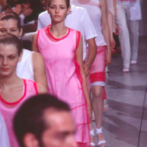 Розовое платье Хельмута Ланга